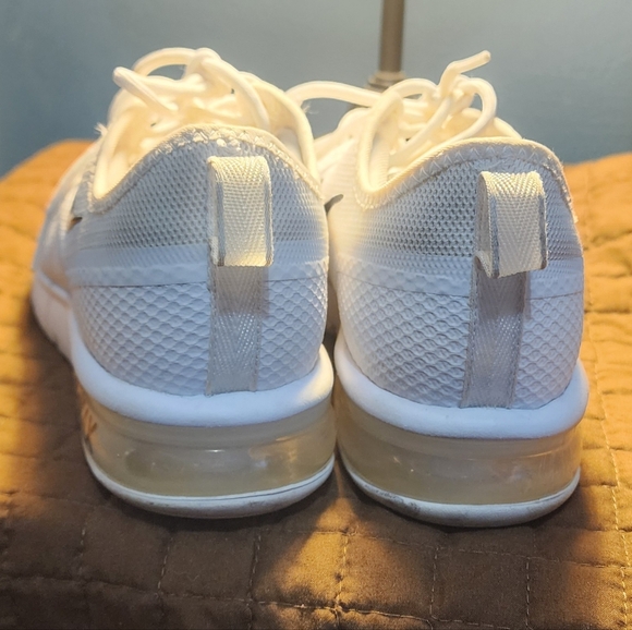 Nike Air Max Sequent 4.5 Style BQ8824-100 Black/White Sz 9 - Picture 6 of 8